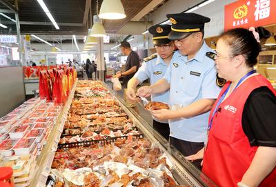 北京豐臺開展預包裝食品安全監督檢查 筑牢“舌尖上的安全”防線